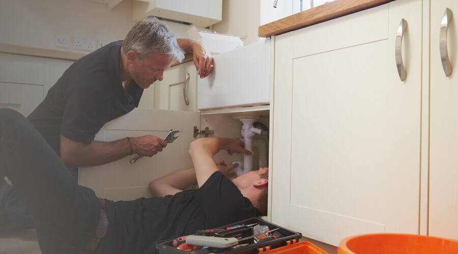Professional burst pipe repair services in Quinebaug, CT